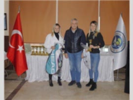 ÖDÜLLÜ METİK SONBAHAR  TENİS TURNUVASI SONA ERDİ...