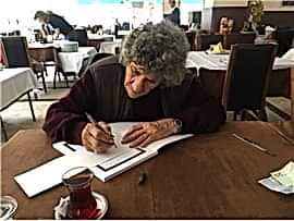 ONURSAL ÜYEMİZ, SAYIN LİNA NASİF’İN İMZA GÜNÜ